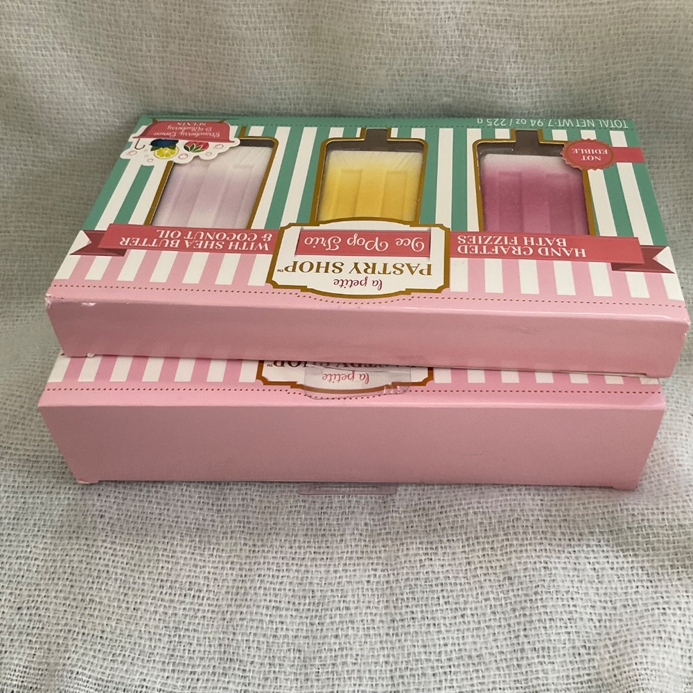 NEW La Petite Pastry Shop Ice Cream Trio Ice Pop Trio Bath Fizzies Two Boxes - Picture 12 of 12